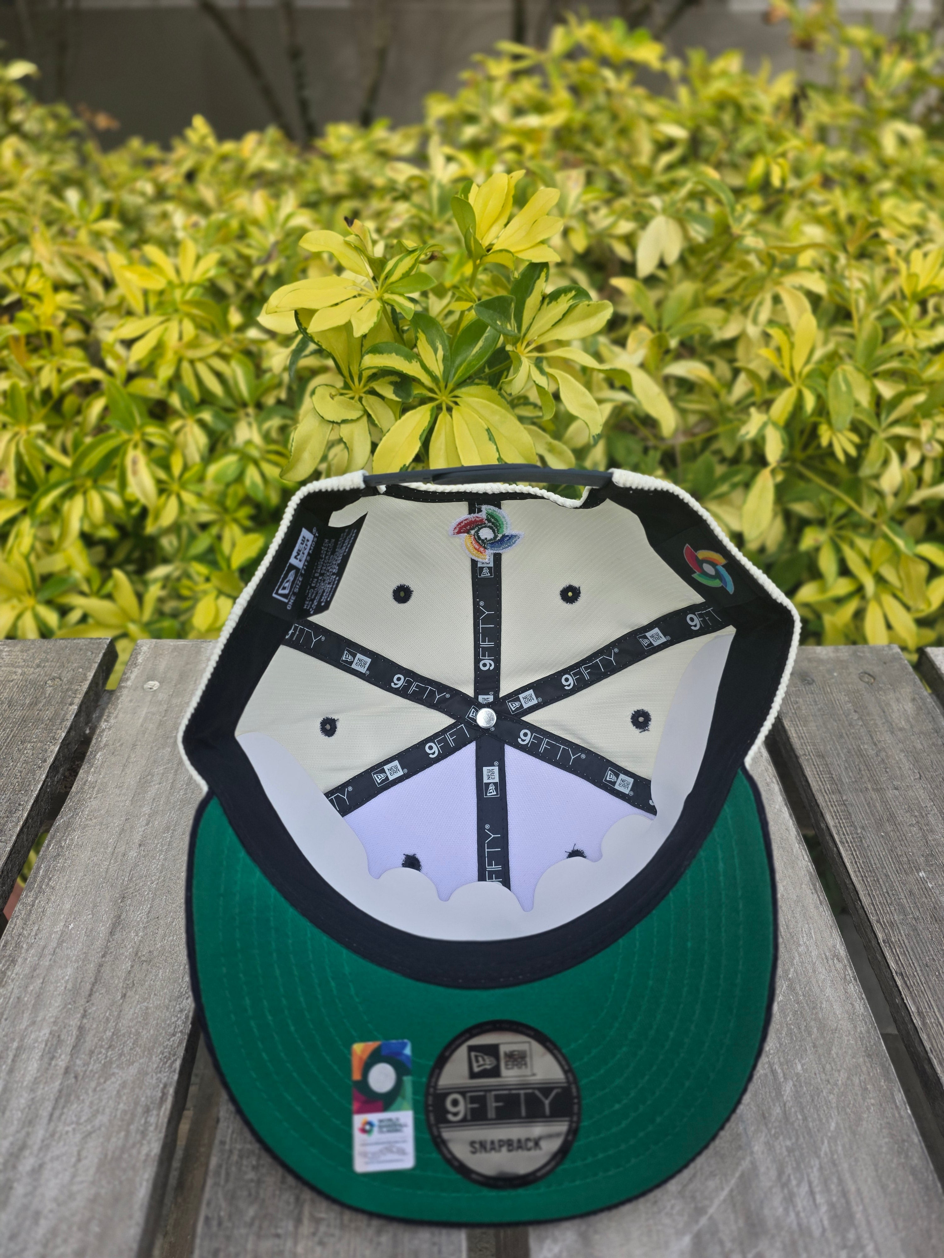2026 WBC Dominican Republic Corduroy 9FIFTY Snapback